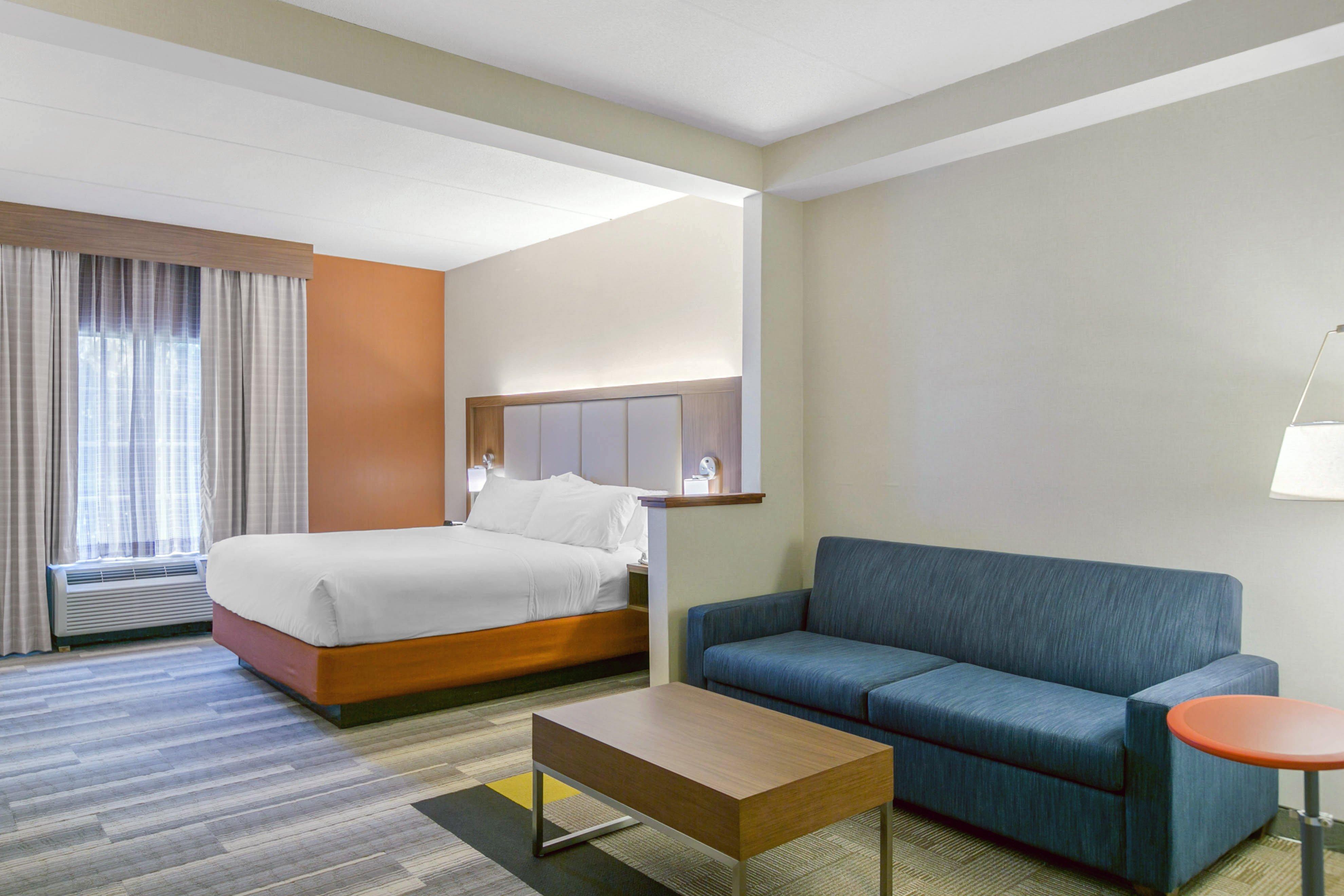 Holiday Express By Ihg Hotel 2*