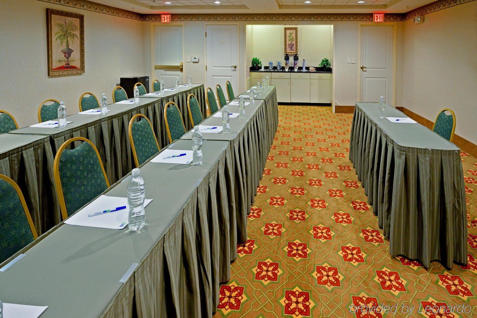 Holiday Express By Ihg Hotel Mount Arlington